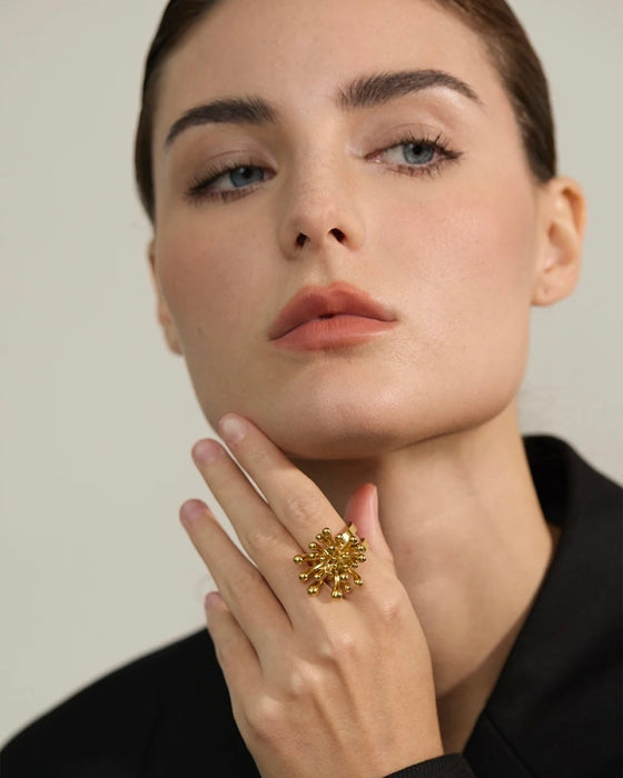 Anillo Giglio