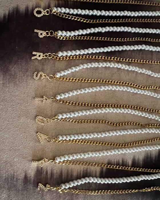 Collar Iniziale